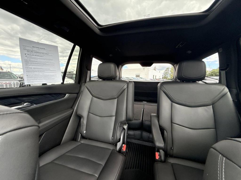 used 2023 Cadillac XT6 car, priced at $40,424