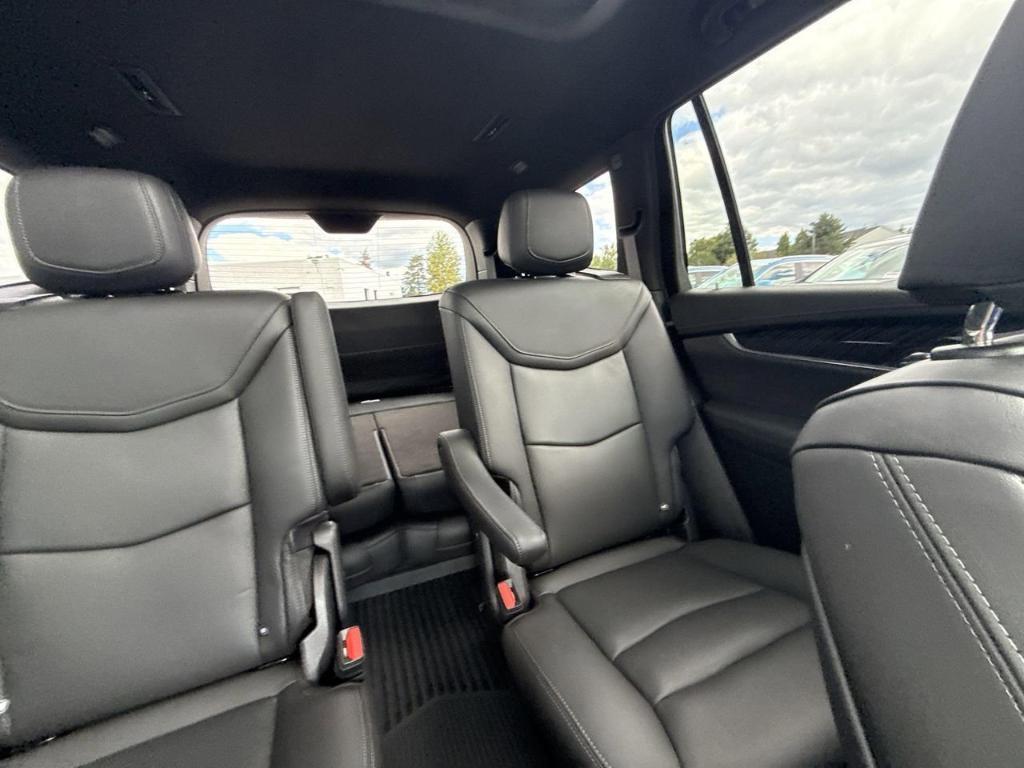 used 2023 Cadillac XT6 car, priced at $40,424