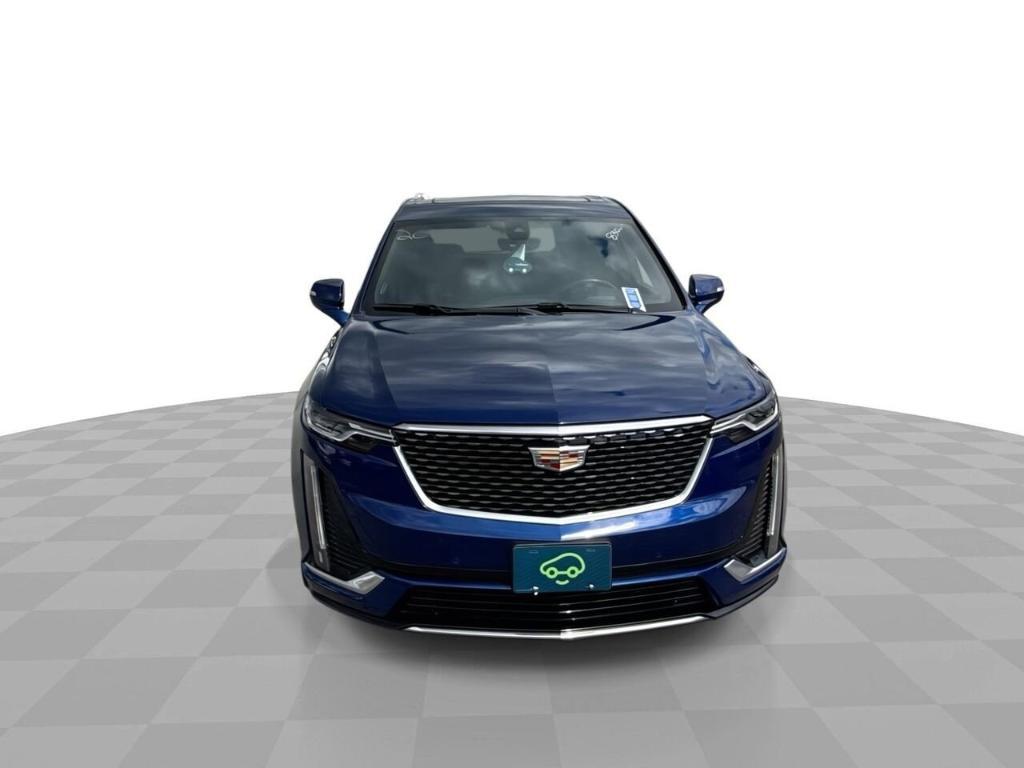 used 2023 Cadillac XT6 car, priced at $40,424