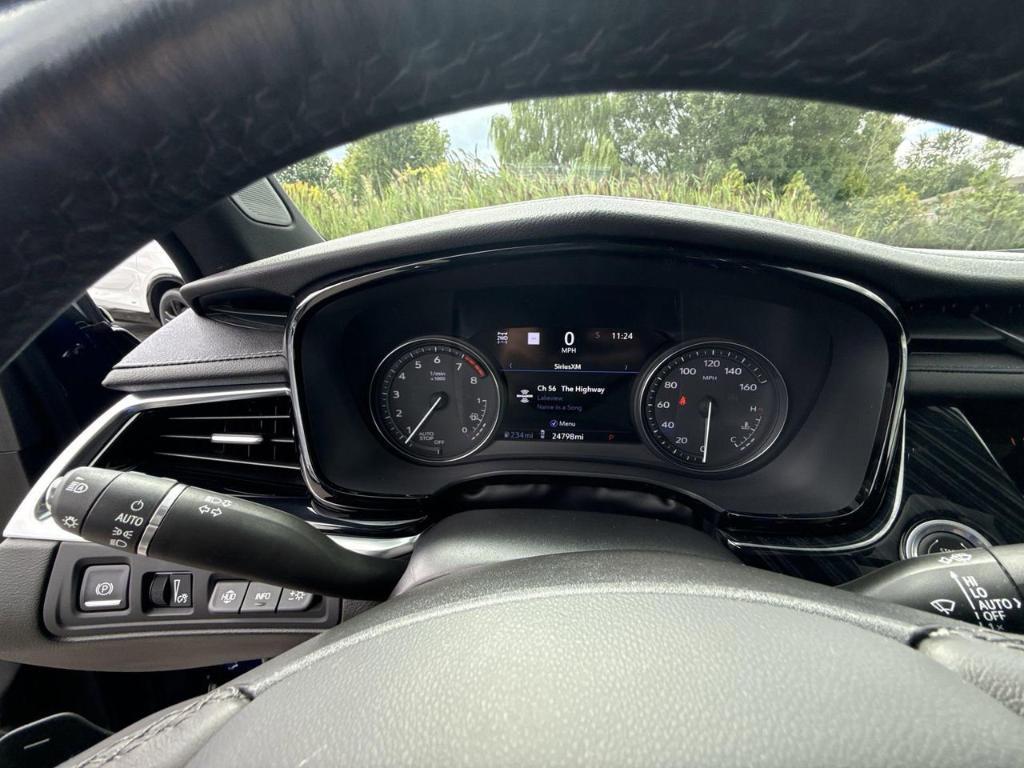 used 2023 Cadillac XT6 car, priced at $40,424