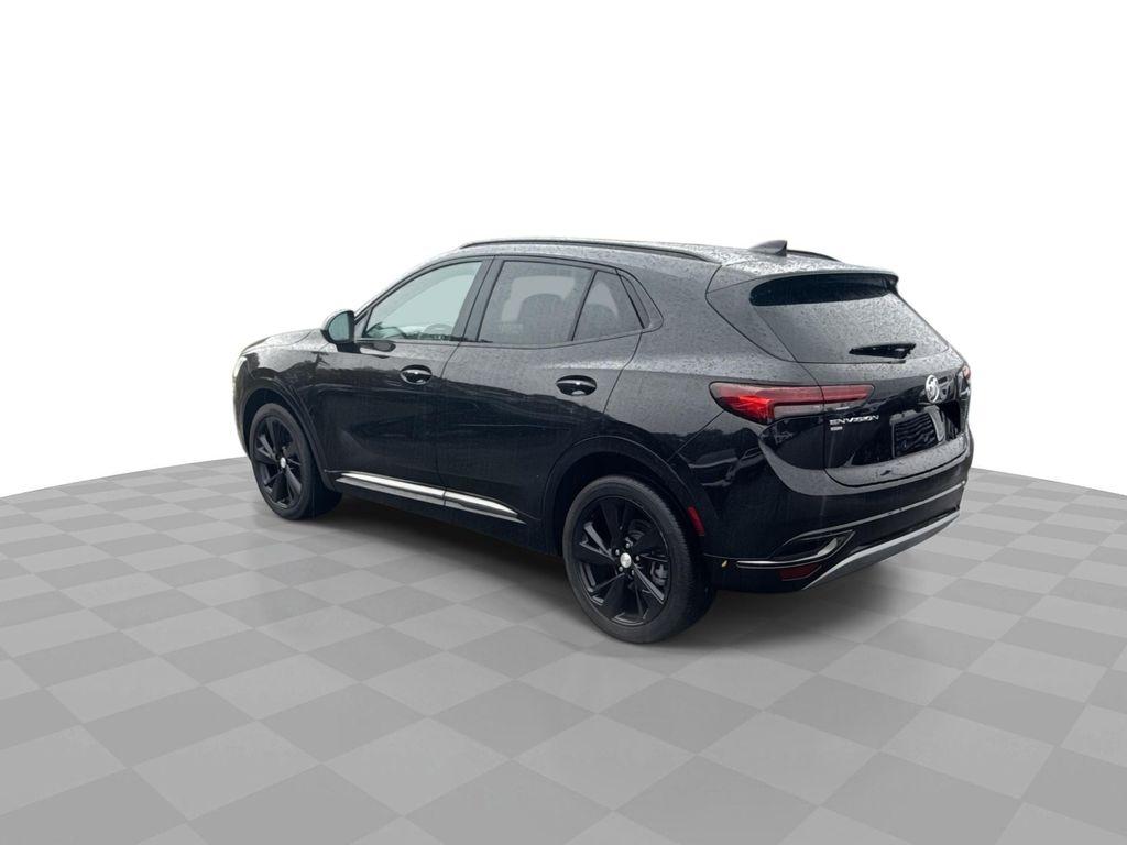 used 2021 Buick Envision car, priced at $25,437