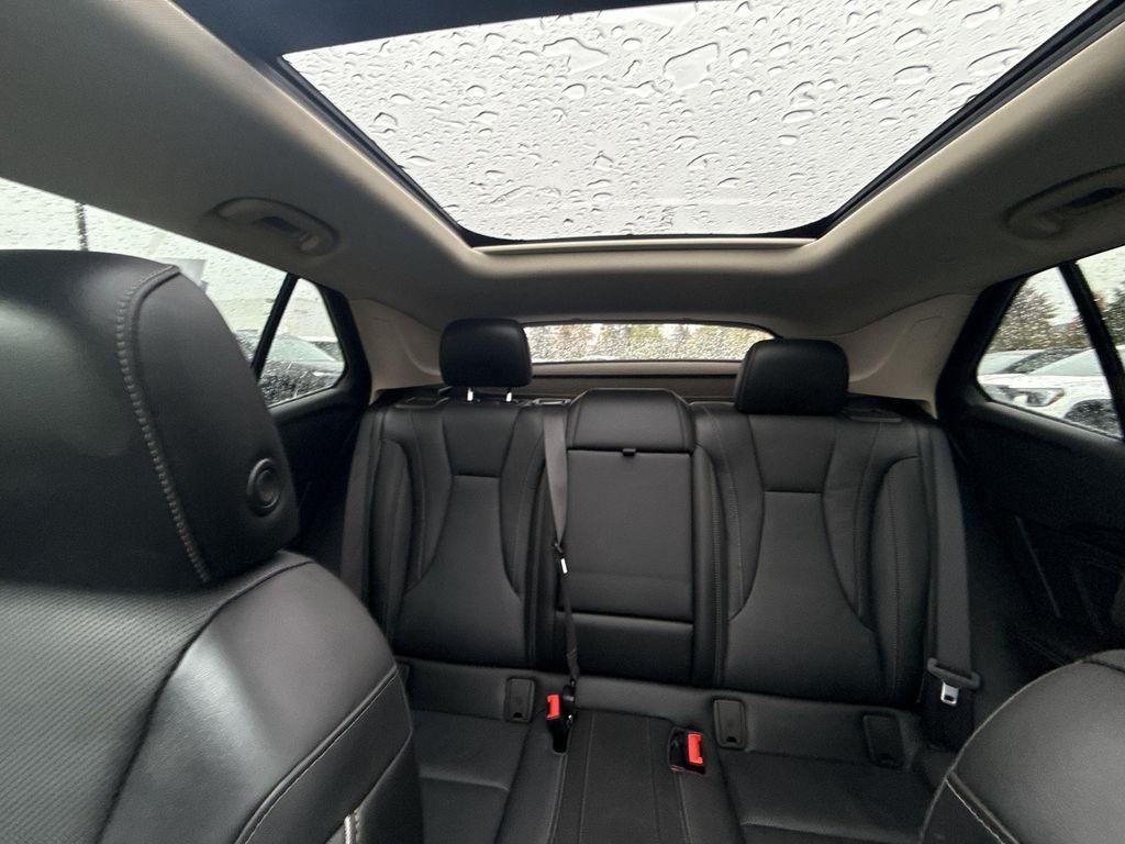 used 2021 Buick Envision car, priced at $25,437