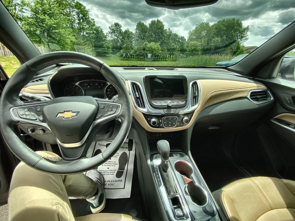 used 2022 Chevrolet Equinox car, priced at $23,534