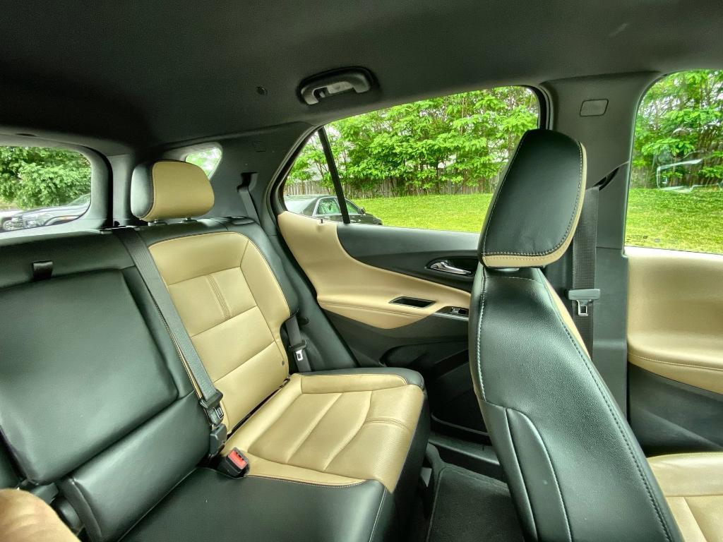 used 2022 Chevrolet Equinox car, priced at $23,534