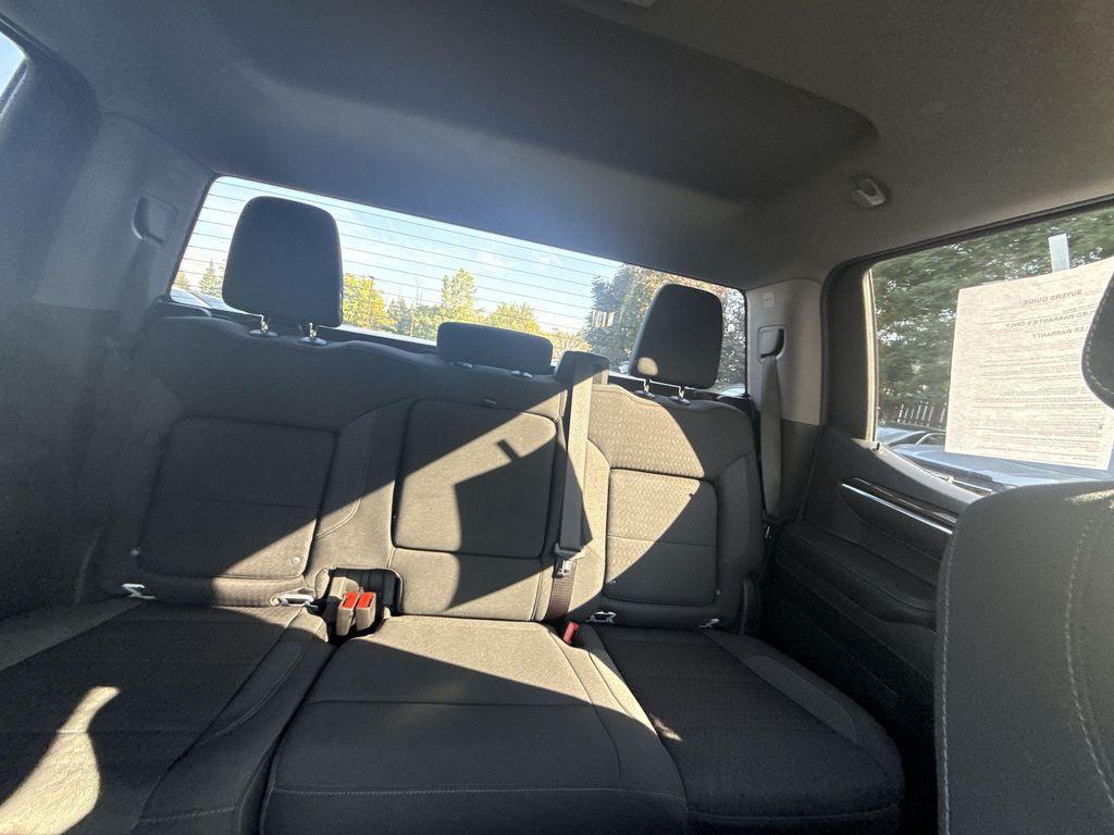 used 2022 GMC Sierra 1500 car, priced at $40,528