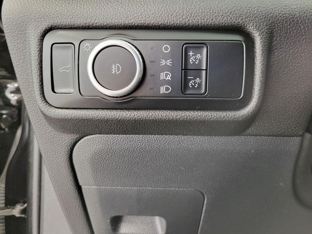 used 2024 Ford Explorer car, priced at $33,667