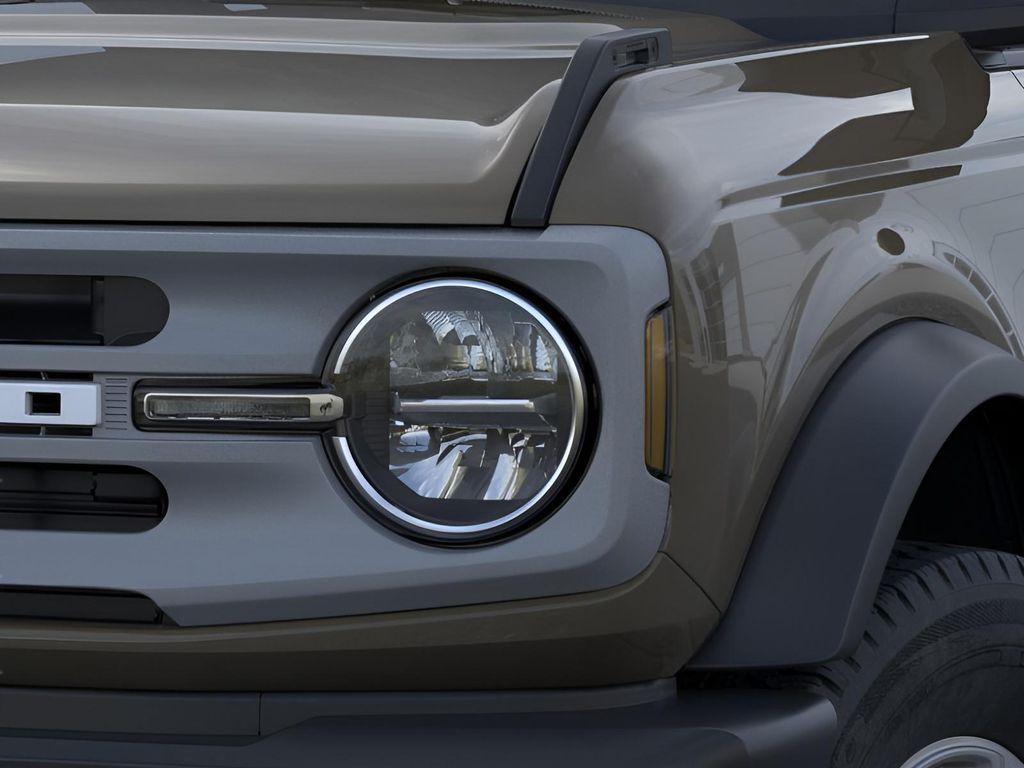 new 2025 Ford Bronco car, priced at $46,951