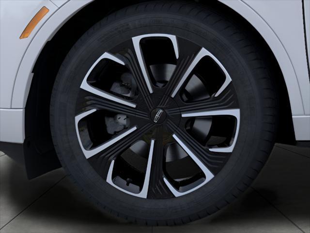 new 2025 Lincoln Nautilus car, priced at $58,498
