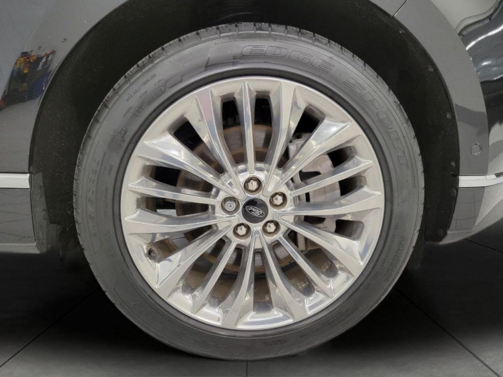 used 2022 Ford Edge car, priced at $29,998