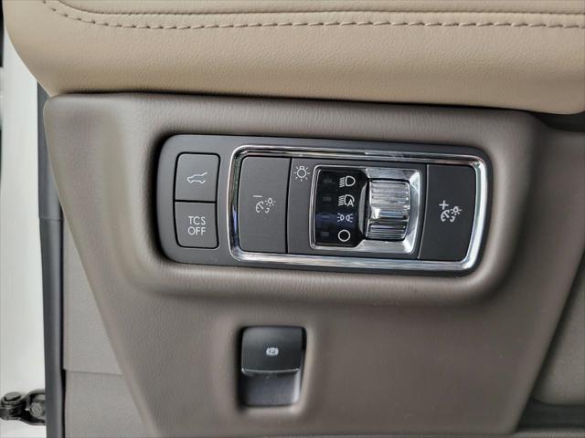 used 2022 Lincoln Nautilus car, priced at $31,440