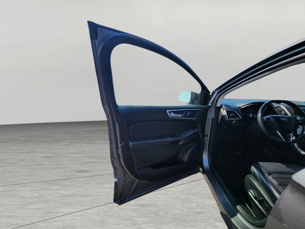 used 2024 Ford Edge car, priced at $25,134