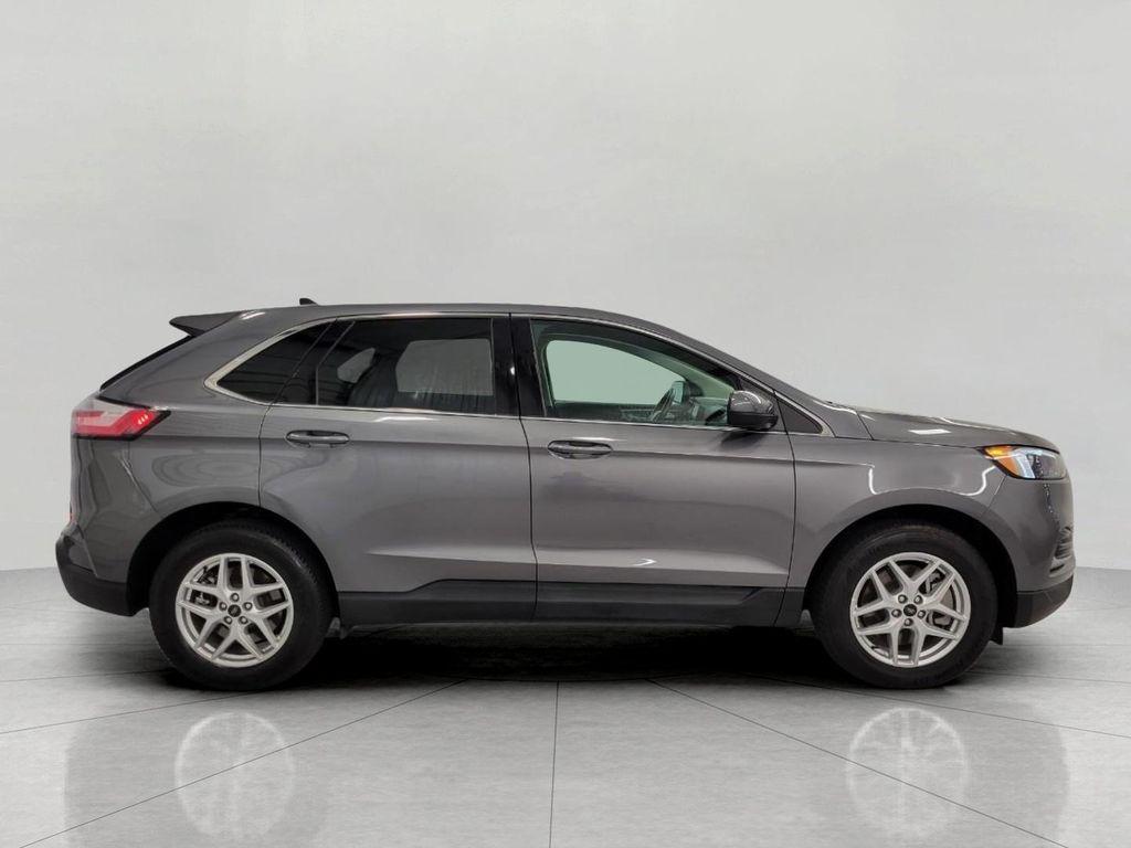 used 2024 Ford Edge car, priced at $25,134