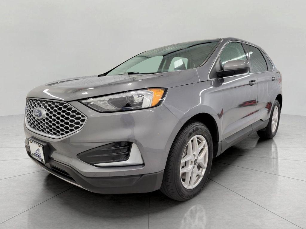 used 2024 Ford Edge car, priced at $25,134