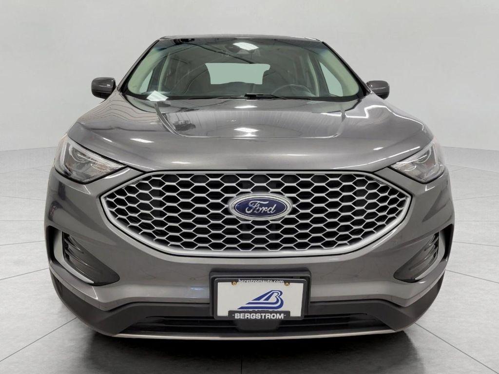 used 2024 Ford Edge car, priced at $25,134