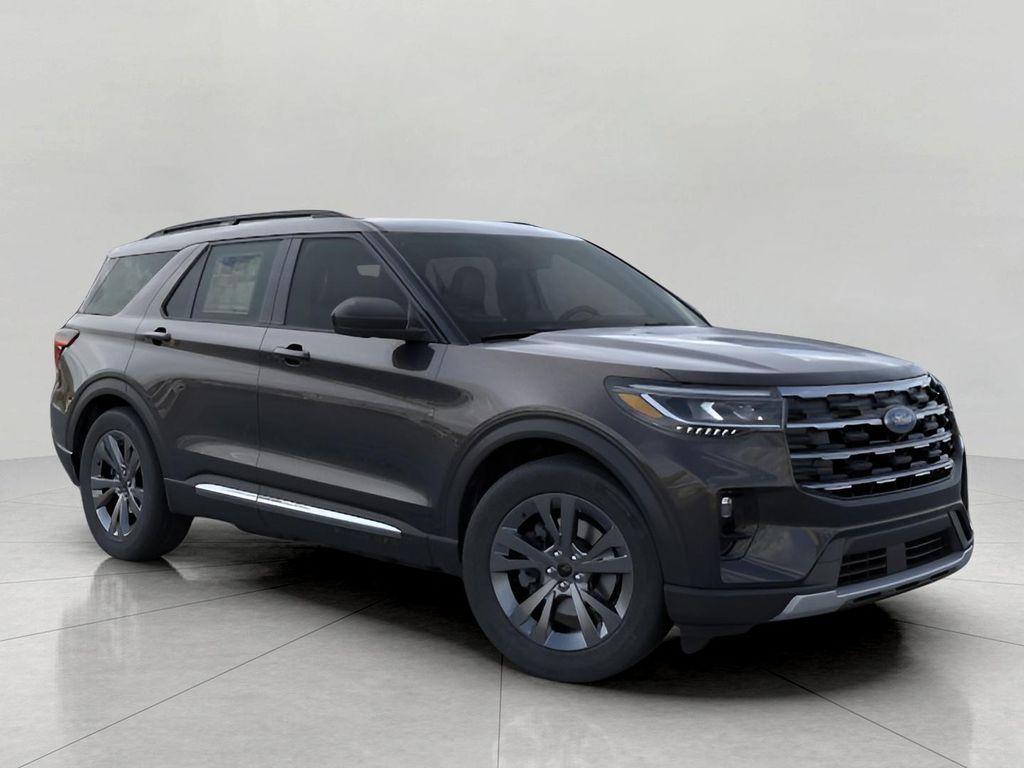 new 2025 Ford Explorer car, priced at $47,721