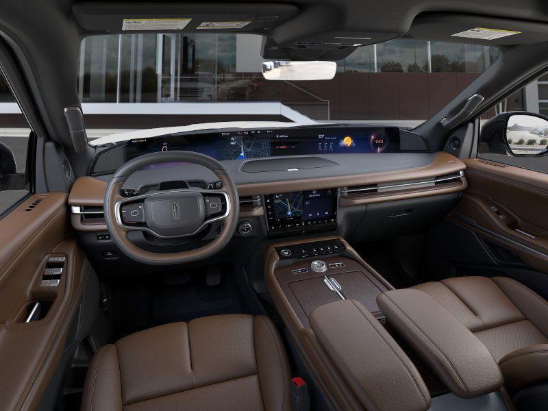 new 2025 Lincoln Navigator car, priced at $106,865