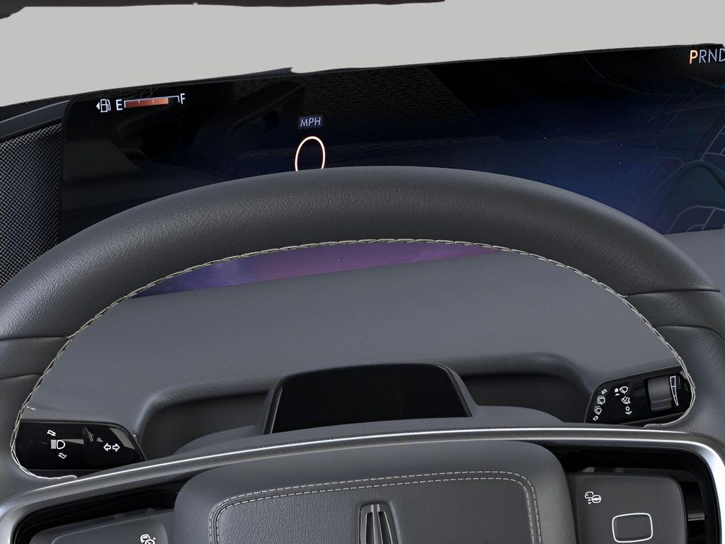 new 2025 Lincoln Navigator car, priced at $106,021