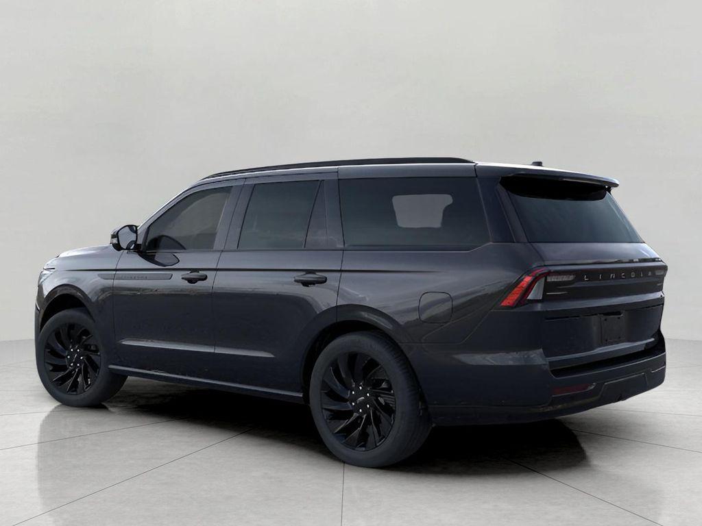 new 2025 Lincoln Navigator car, priced at $106,021