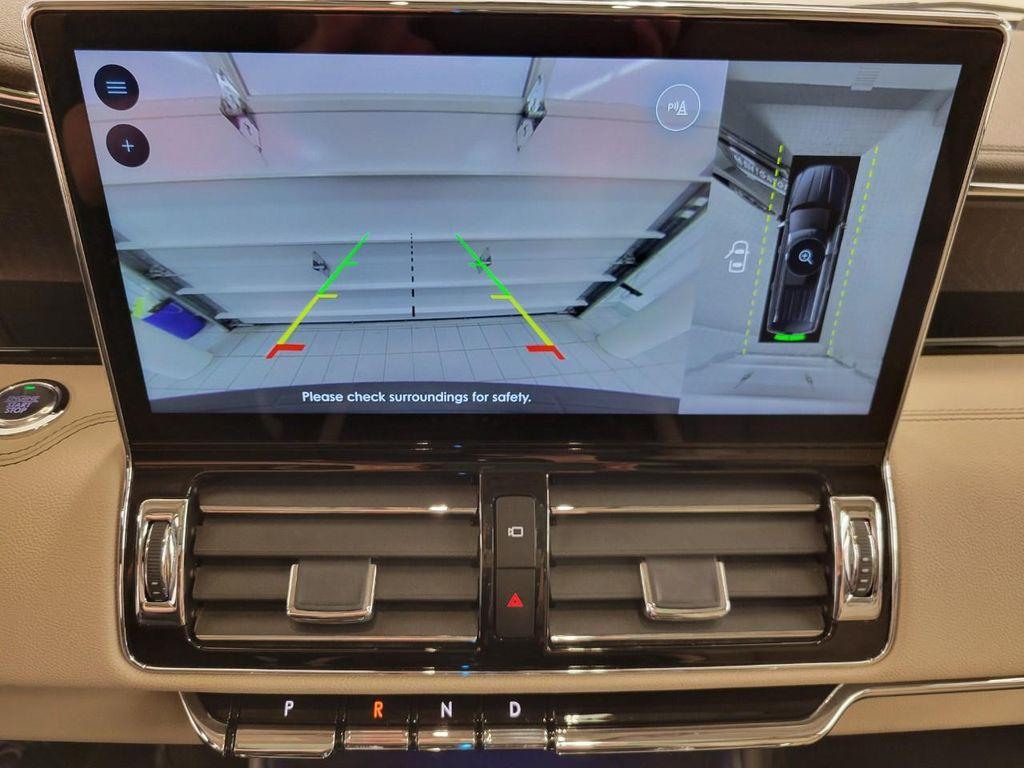 used 2024 Lincoln Navigator car, priced at $83,296