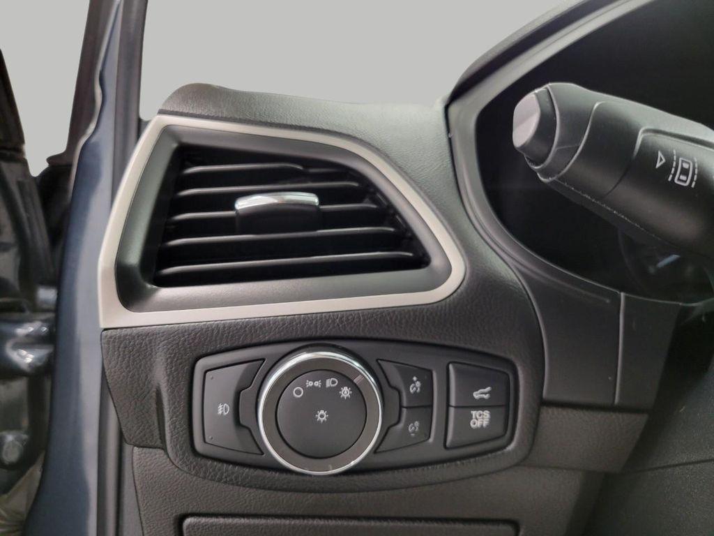 used 2022 Ford Edge car, priced at $24,735