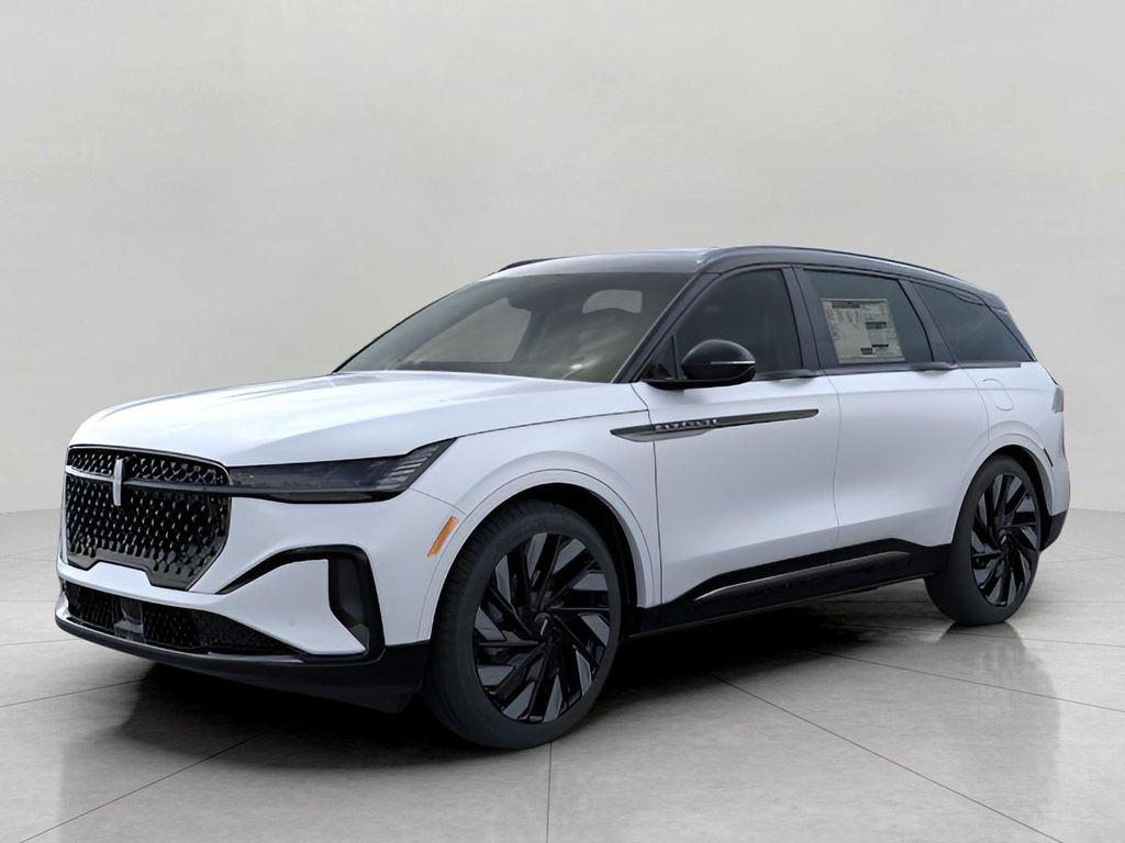 new 2025 Lincoln Nautilus car, priced at $67,943