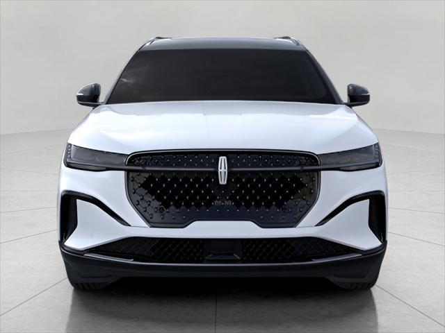 new 2025 Lincoln Nautilus car, priced at $68,941