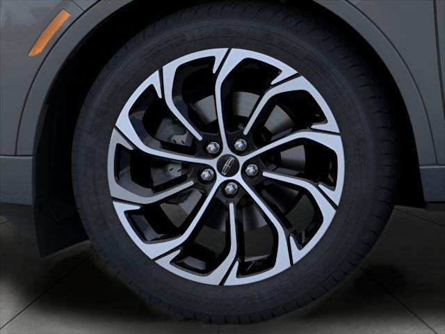 new 2025 Lincoln Nautilus car, priced at $64,021