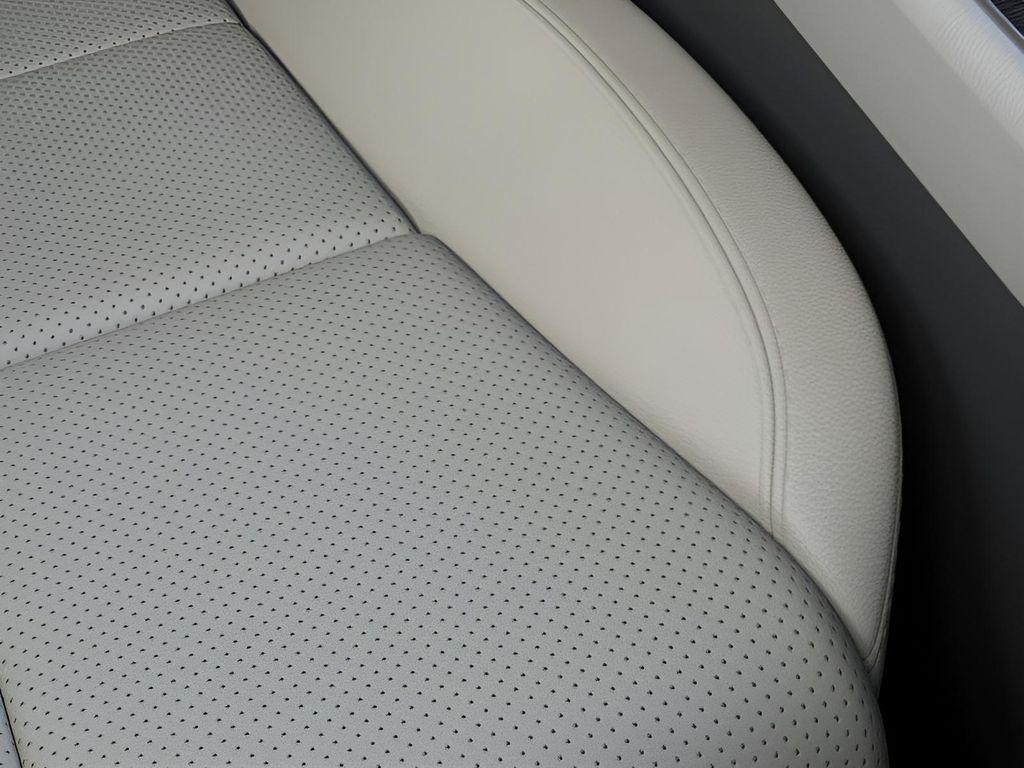 new 2025 Lincoln Aviator car, priced at $62,441