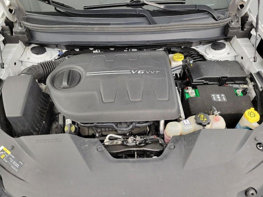 used 2019 Jeep Cherokee car, priced at $15,662