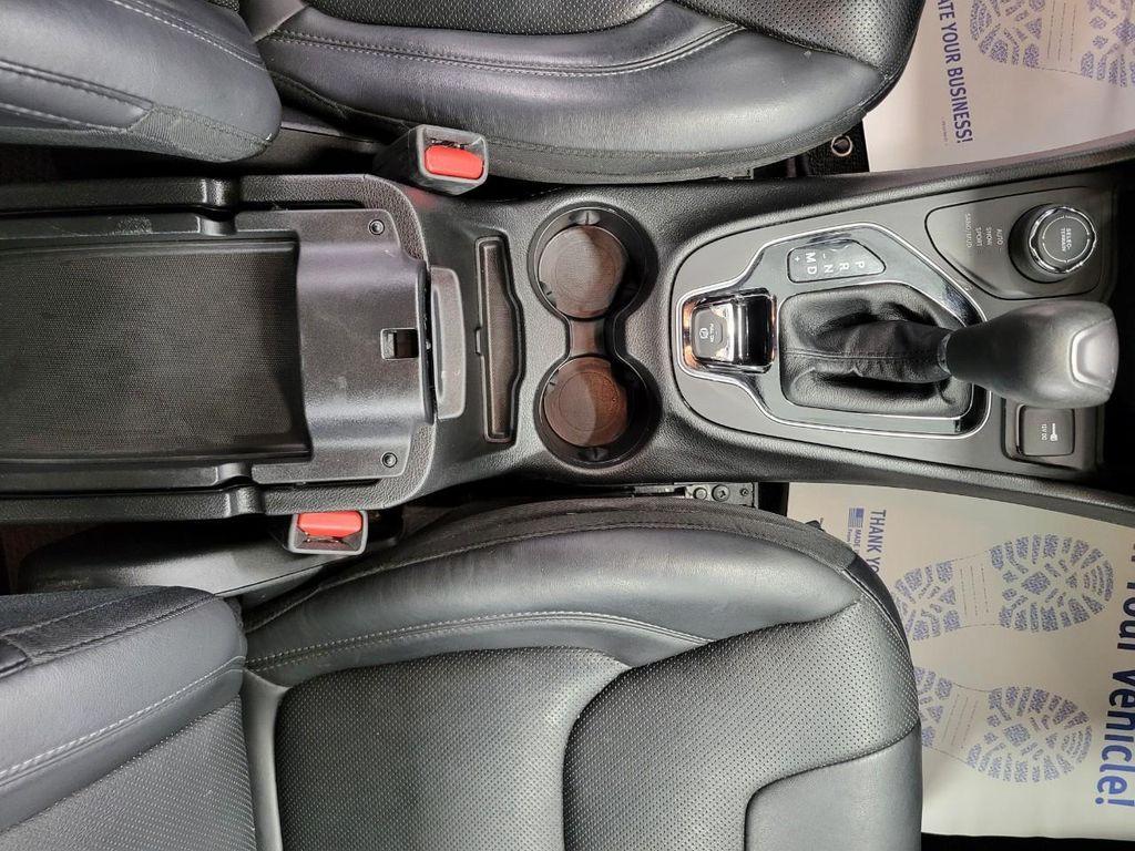 used 2019 Jeep Cherokee car, priced at $15,994