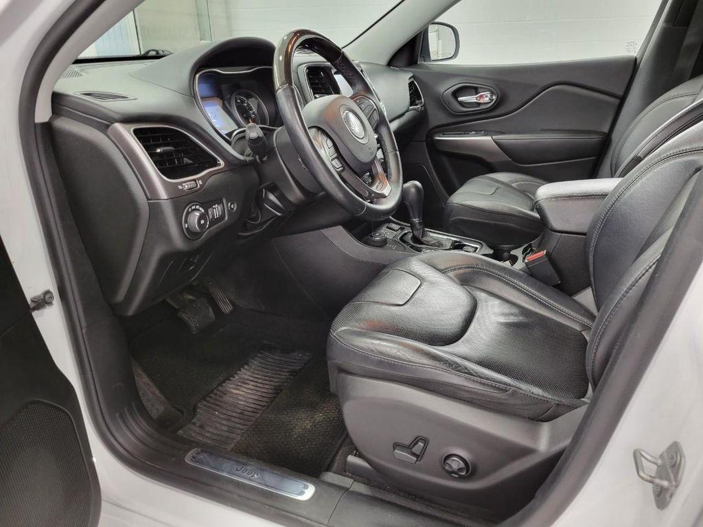 used 2019 Jeep Cherokee car, priced at $15,994