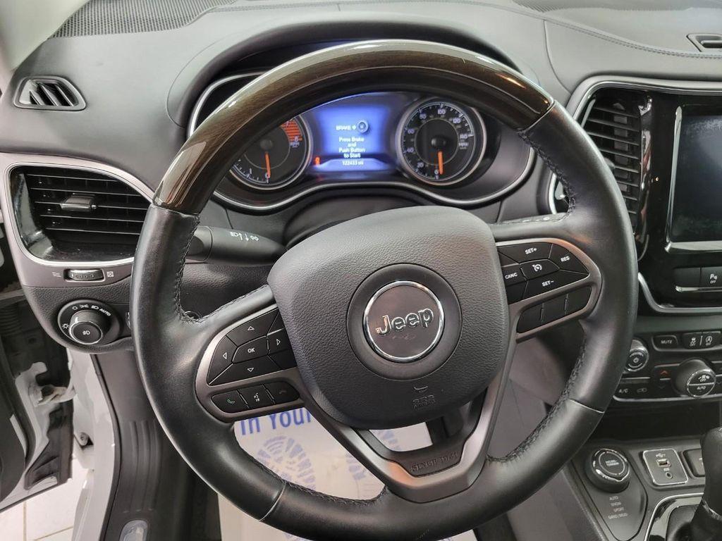 used 2019 Jeep Cherokee car, priced at $15,994