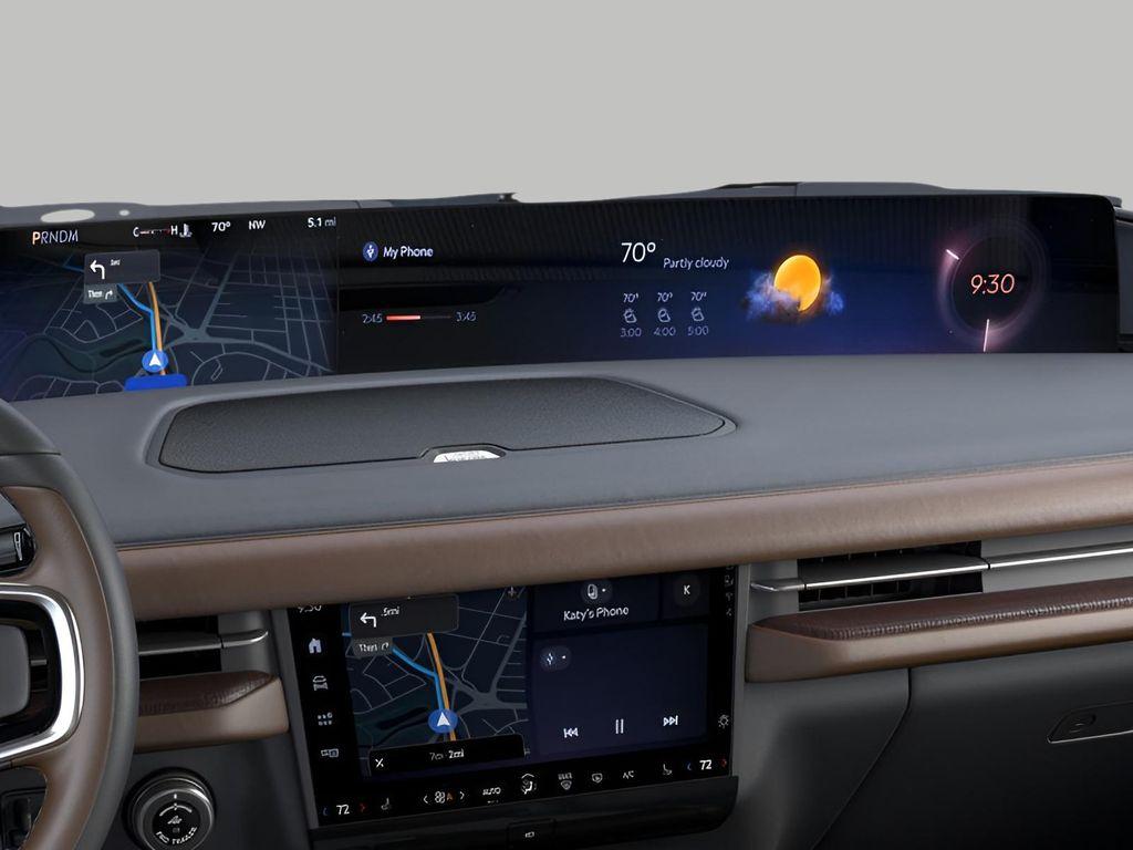new 2025 Lincoln Navigator car, priced at $107,325