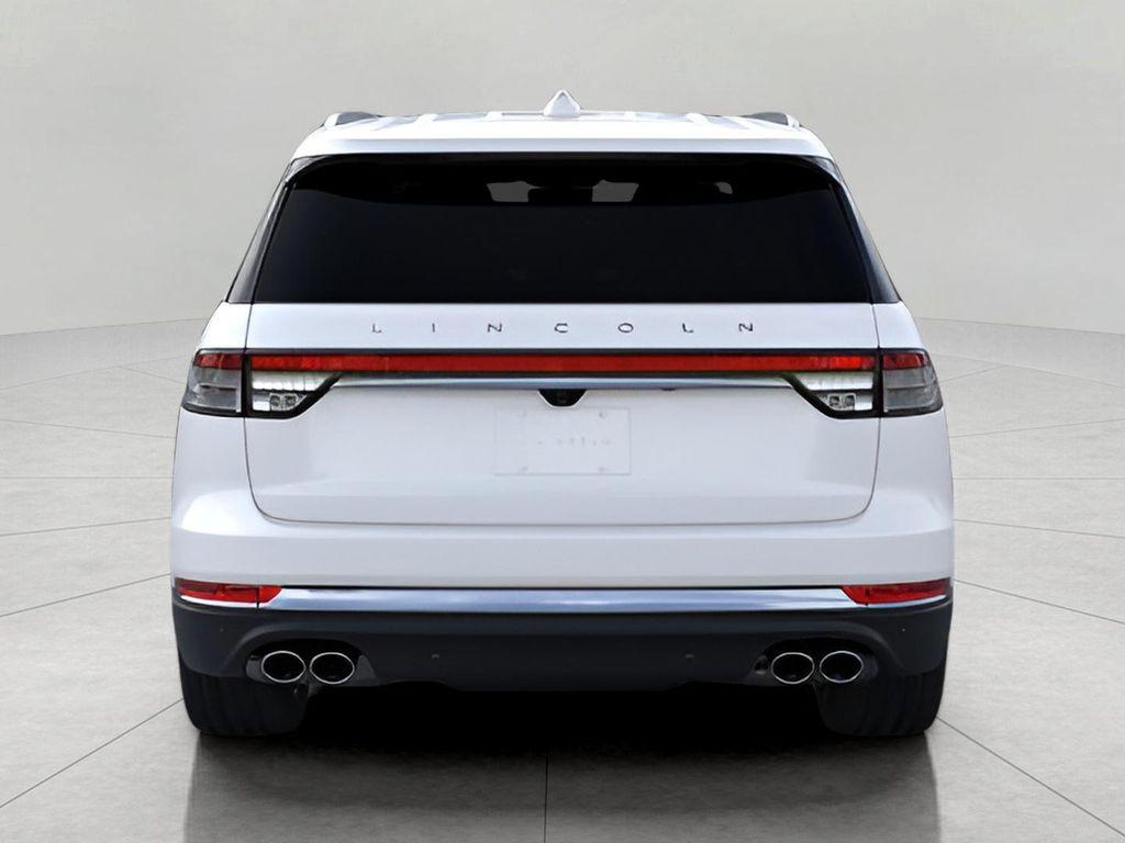 new 2025 Lincoln Aviator car, priced at $77,621