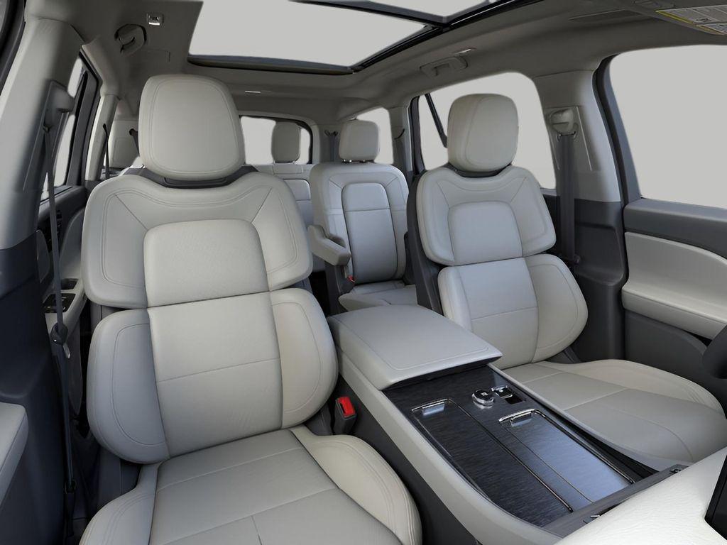 new 2025 Lincoln Aviator car, priced at $77,621