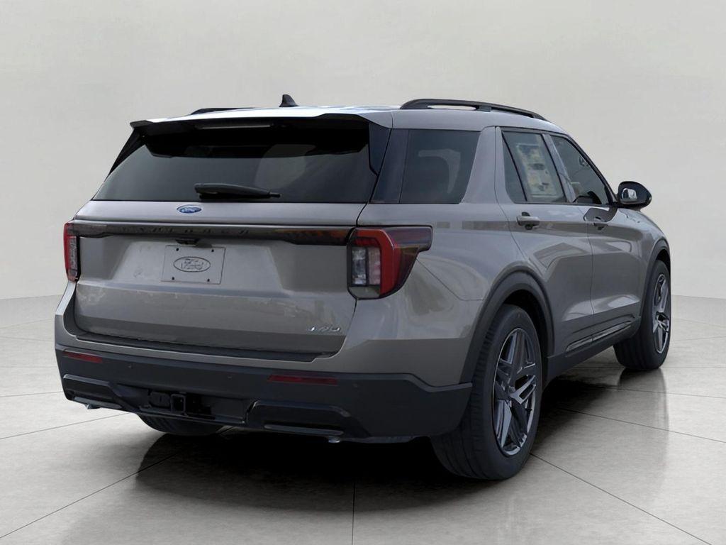 new 2025 Ford Explorer car, priced at $51,801