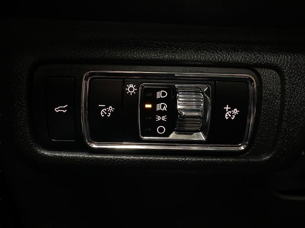 used 2024 Lincoln Corsair car, priced at $35,998