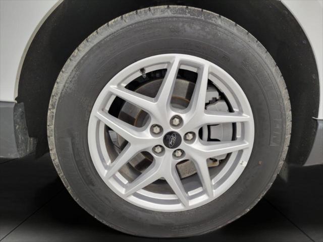 used 2024 Ford Edge car, priced at $24,998