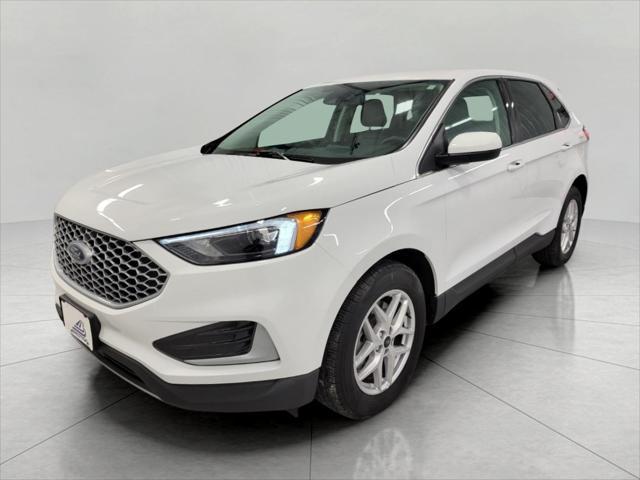 used 2024 Ford Edge car, priced at $24,998
