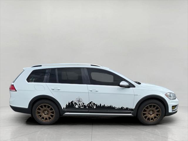 used 2019 Volkswagen Golf Alltrack car, priced at $20,256