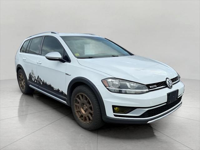 used 2019 Volkswagen Golf Alltrack car, priced at $20,256