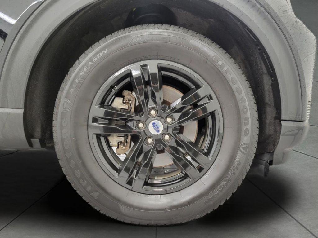 used 2022 Ford Explorer car, priced at $27,421