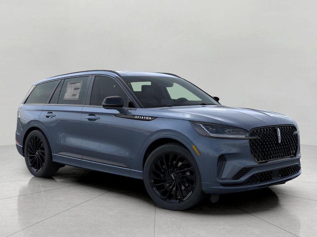 new 2025 Lincoln Aviator car, priced at $82,361