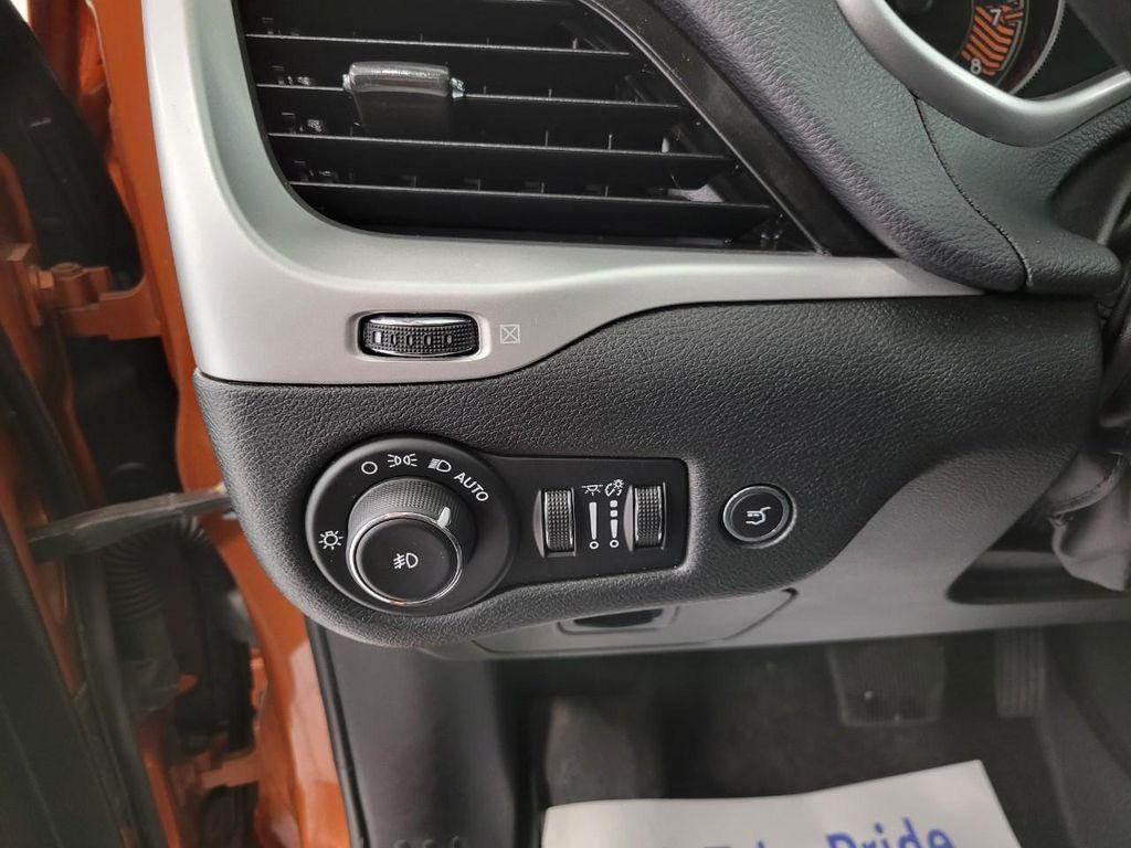 used 2015 Jeep Cherokee car, priced at $14,558