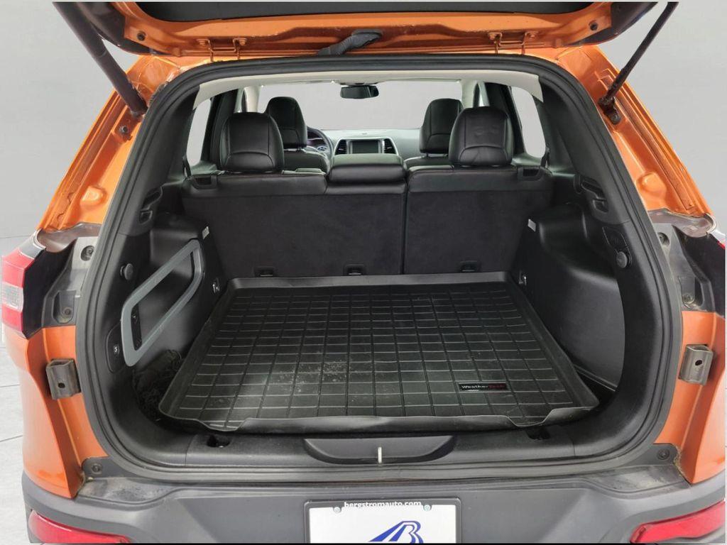 used 2015 Jeep Cherokee car, priced at $14,558