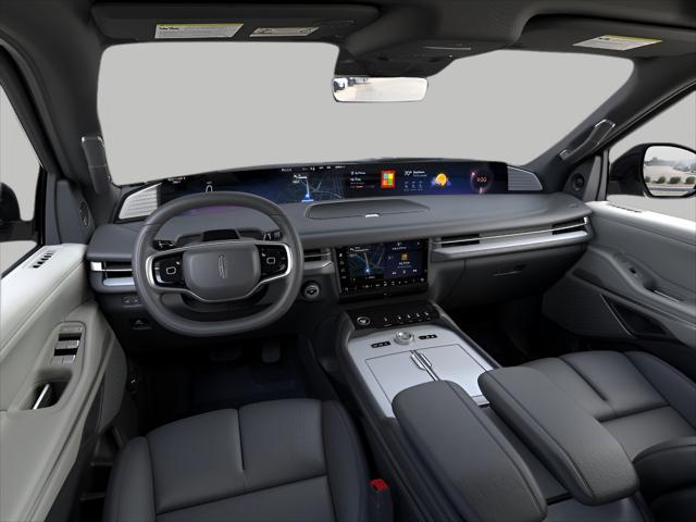 new 2025 Lincoln Navigator car, priced at $111,485