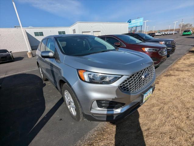 used 2024 Ford Edge car, priced at $27,233