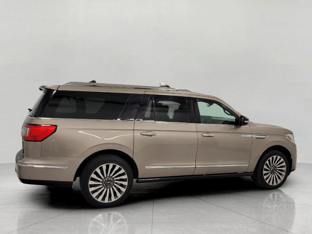 used 2019 Lincoln Navigator L car, priced at $28,152