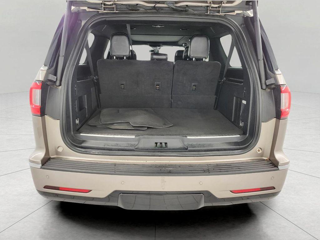 used 2019 Lincoln Navigator L car, priced at $28,152