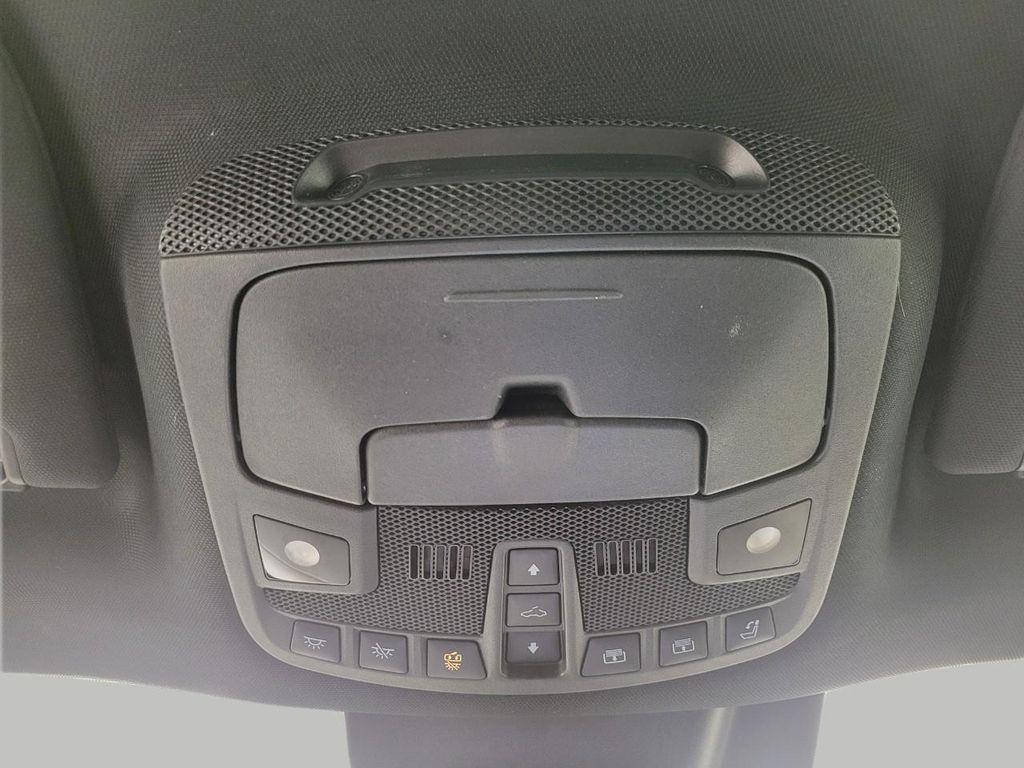 used 2019 Lincoln Navigator L car, priced at $28,152